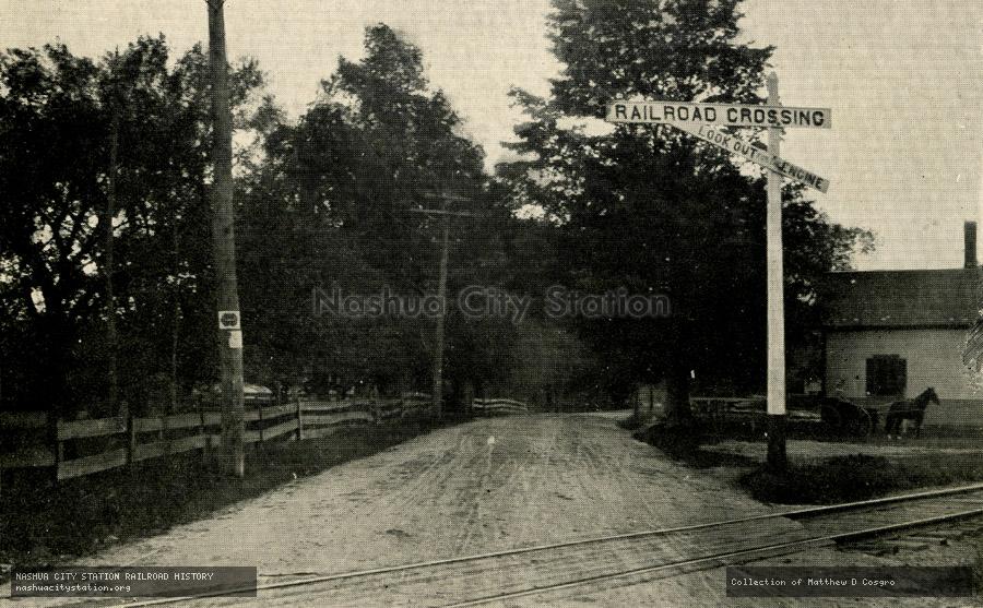 Postcard: Richardson Crossing, Milford, N.H.